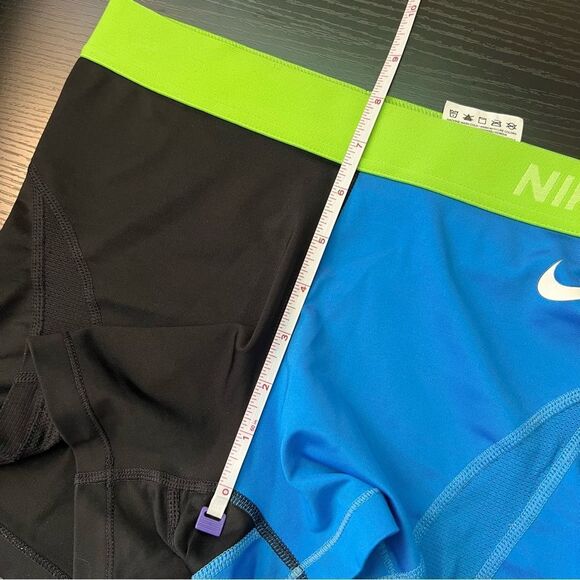 ✨ Nike Pro Blue Black Green Spandex Shorts Small - Picture 8 of 9